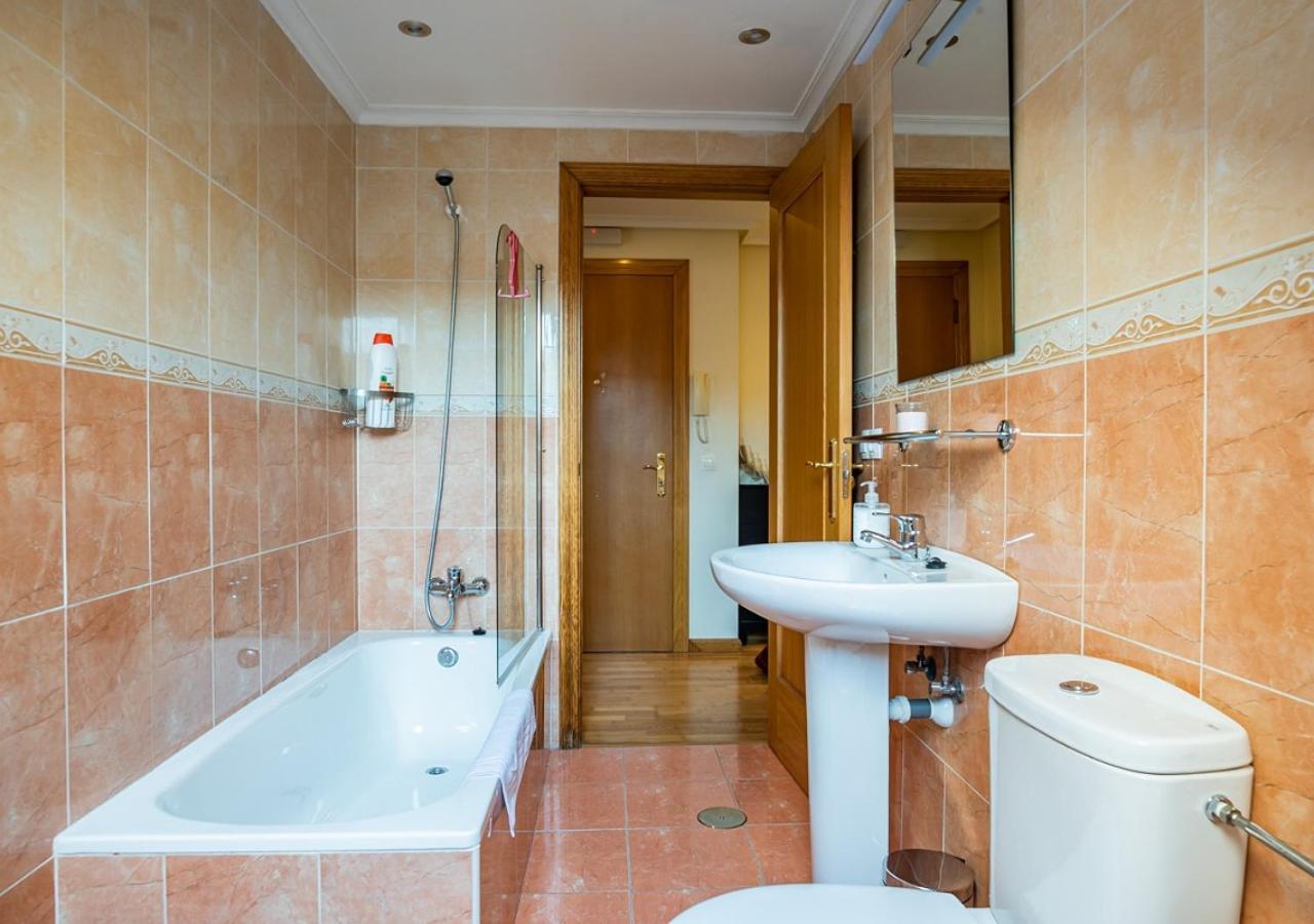 Apartamento Irene Centrico Con Wifi Y Parking Coche Tamano Medio Onís Dış mekan fotoğraf